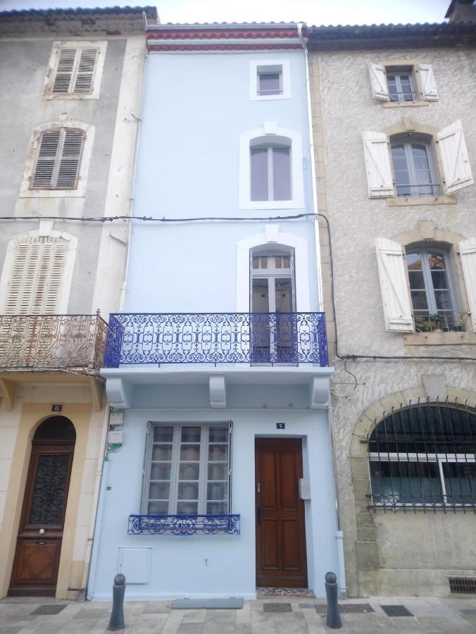 פואה Joli Duplex Avec Balcon Et Vue Sur Place Du Centre Historique ! מראה חיצוני תמונה